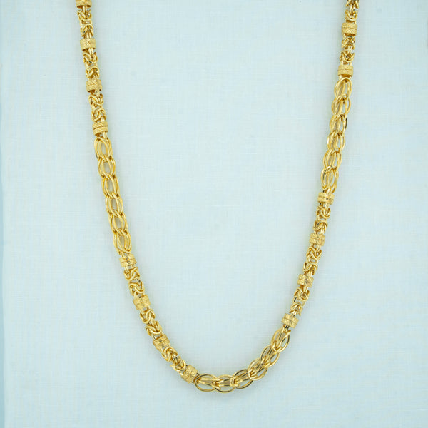 Knot Link Gold Chain