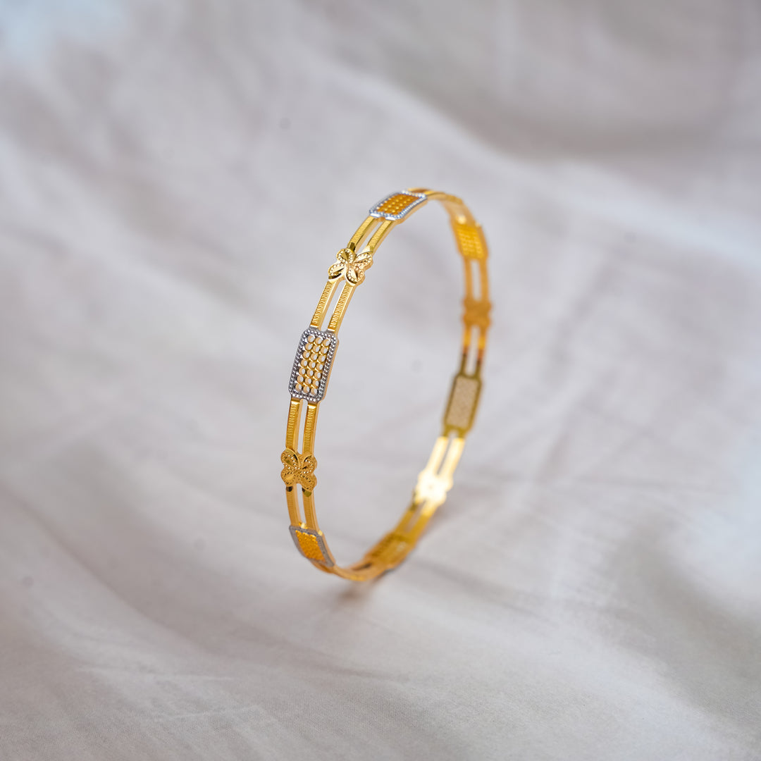 Petal Grid –  Nature Meets Precision