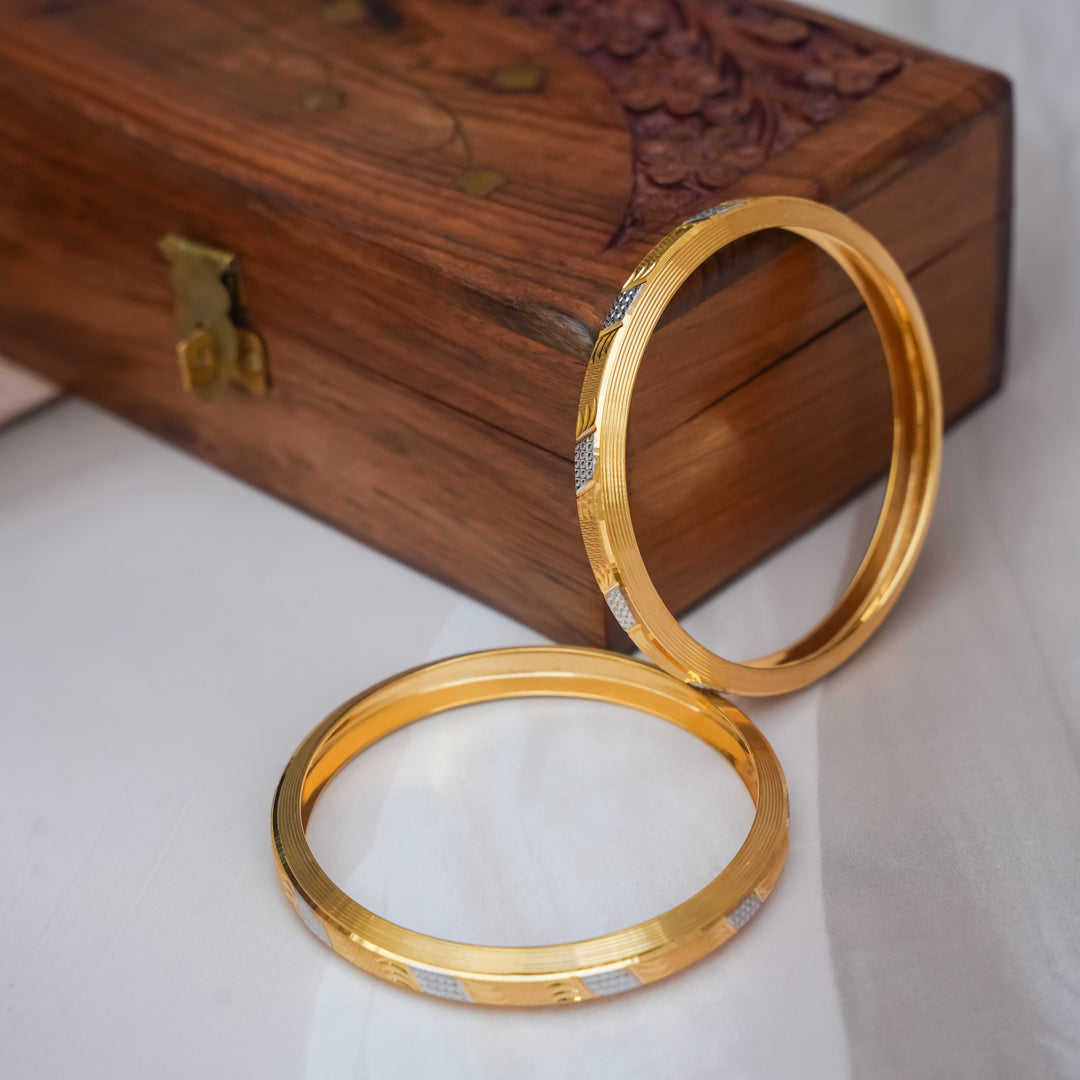 Sunveil Echo Bangles