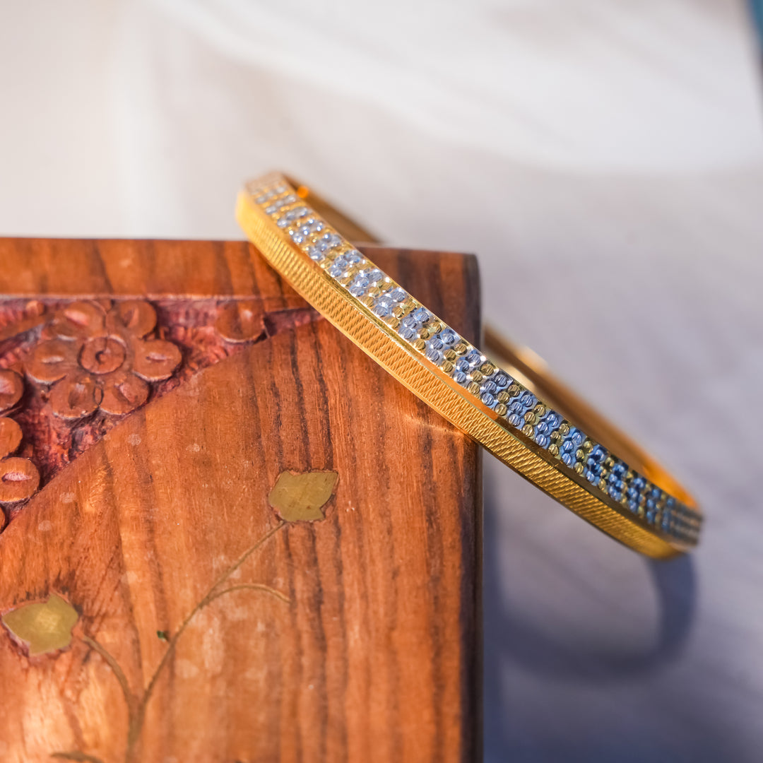 CrystalBand™ – Men’s Kada